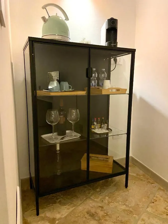 Bed and Breakfast Number 12 Bari Italia