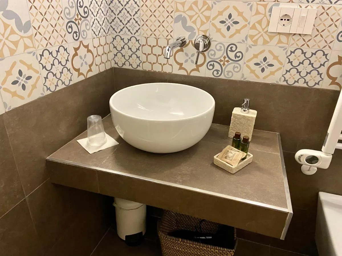 Bed and Breakfast Number 12 Bari