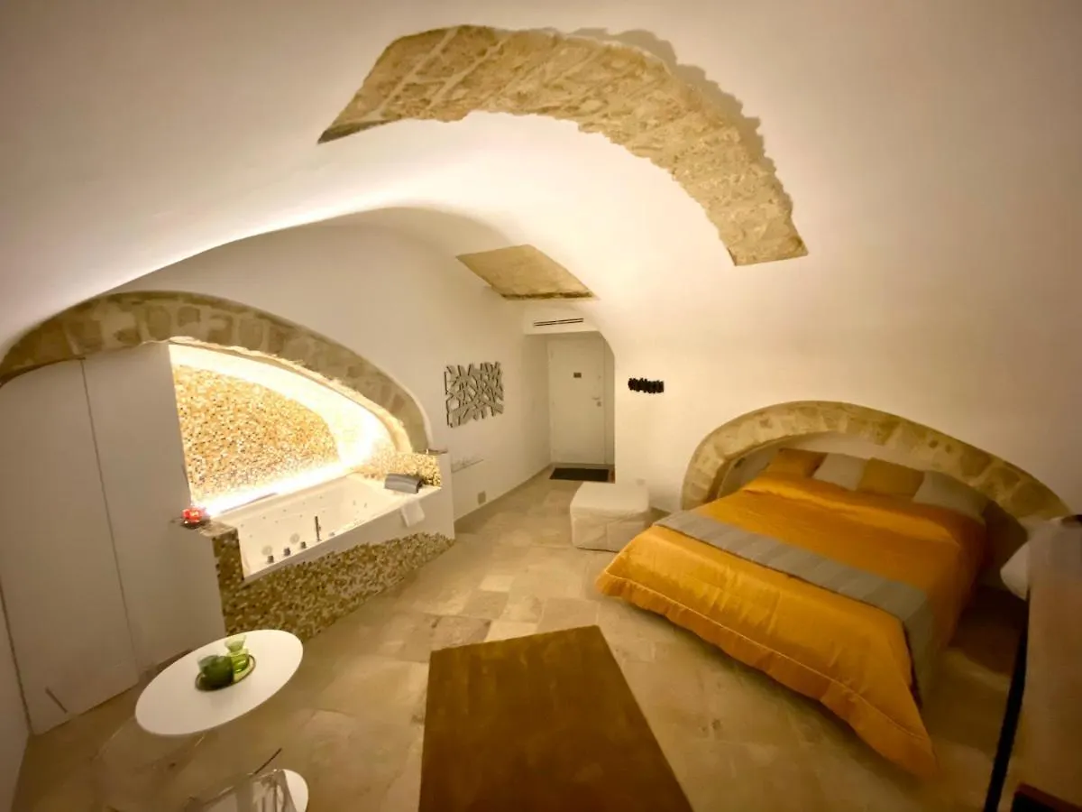 Number 12 Bari Bed & Breakfast